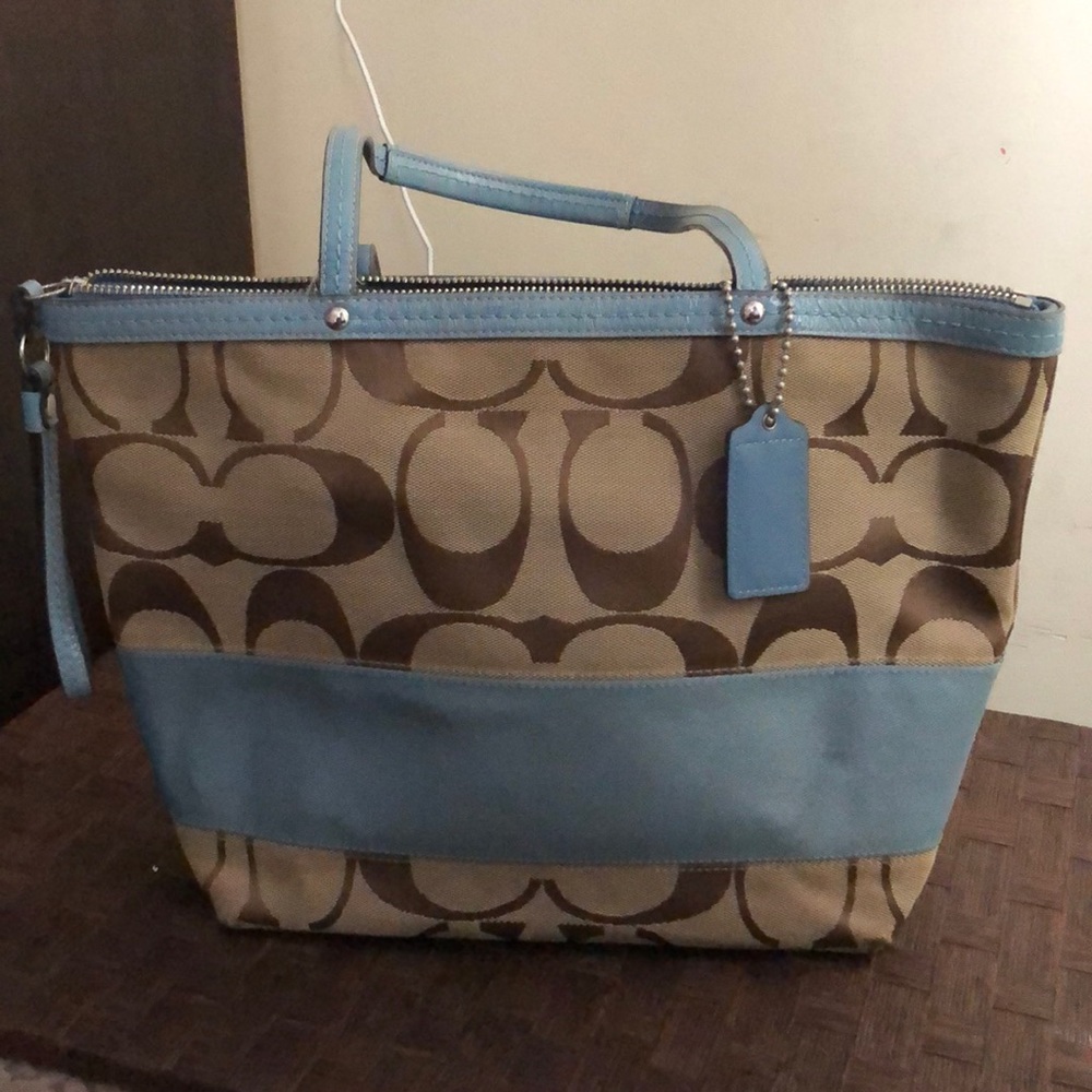 Coach tote purse